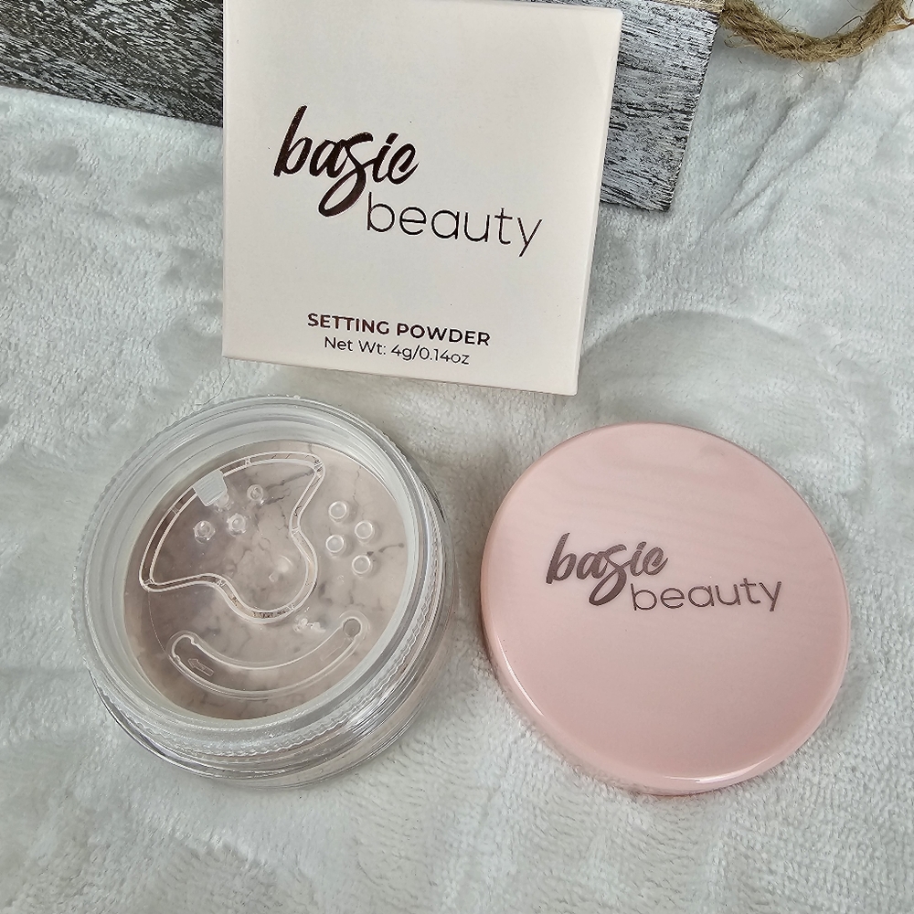 Basic Beauty Translucent Setting Powder